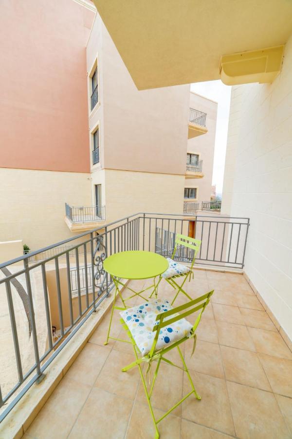 Luxury Seaview & Pool-Hosted By Sweetstay Mellieħa Dış mekan fotoğraf